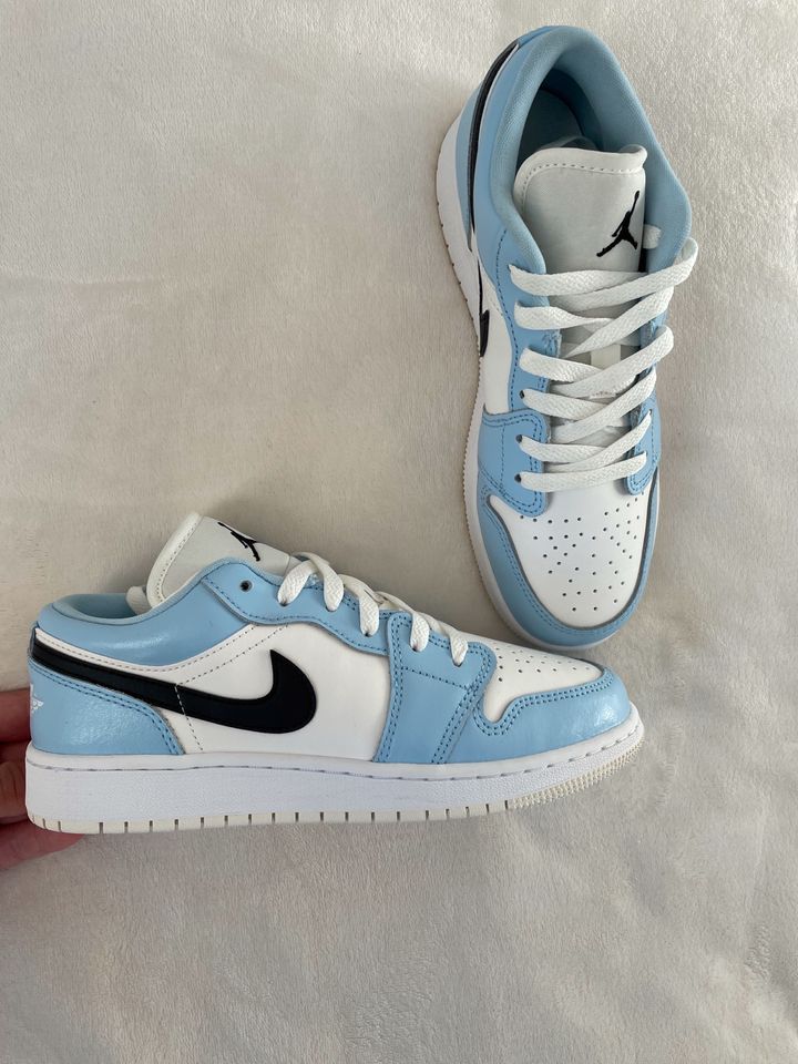 Jordan 1 Low Ice Blue Black (GS) - 80144resell